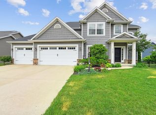 2107 Leahs Ln, Champaign, IL 61822