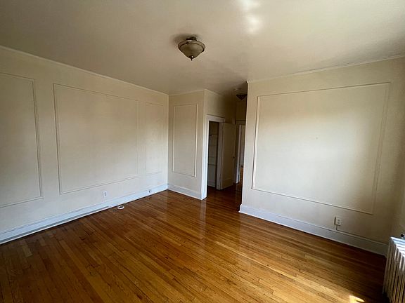 5th image of 46 Hill St #405