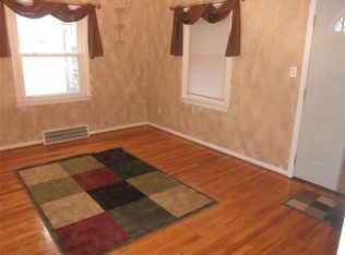 22164 Normandy Ave, Eastpointe, MI 48021