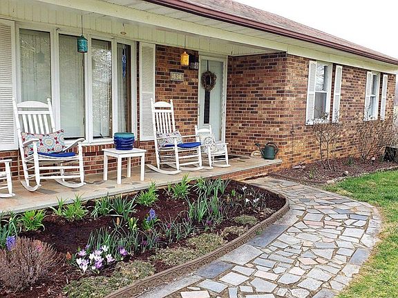 2nd image of 101 Pine Knoll Dr