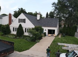 1017 E Mayfair Rd, Arlington Heights, IL 60004