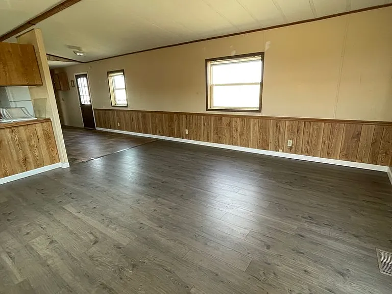 407 J Waldo Way — Photo 3