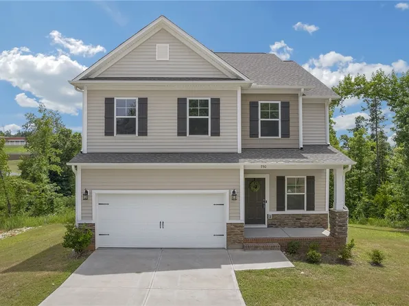 750 Rocky Ridge Cir, Seneca, SC 29678