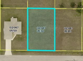 825 NE 10th St, Cape Coral, FL 33909
