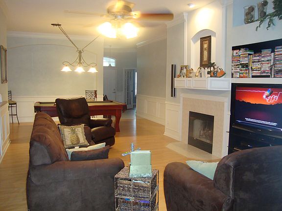 Living/Dining Combo