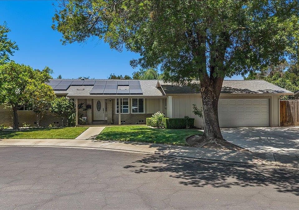 1st image of 3309 Benton Cir