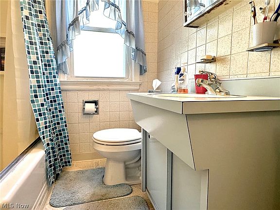 5th image of 26421 Zeman Ave