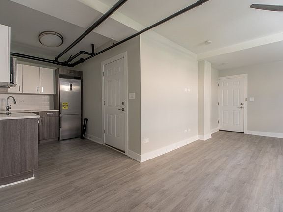 4th image of 4350 N Cicero Ave #2N