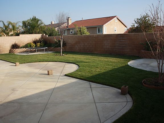 2nd image of 15359 Jeanette Dr