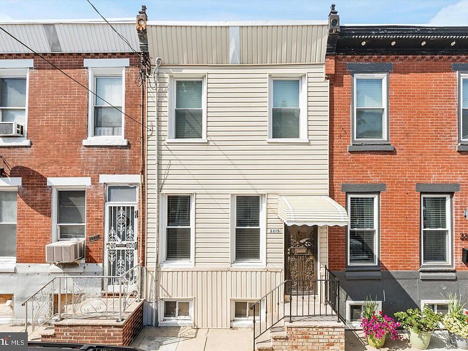 1st image of 2215 Watkins St