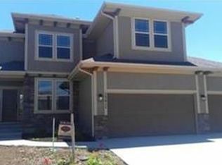 13411 W 173rd Ter, Overland Park, KS 66062