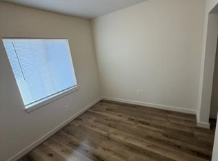 1101 Century Dr NE, Albany, OR 97322