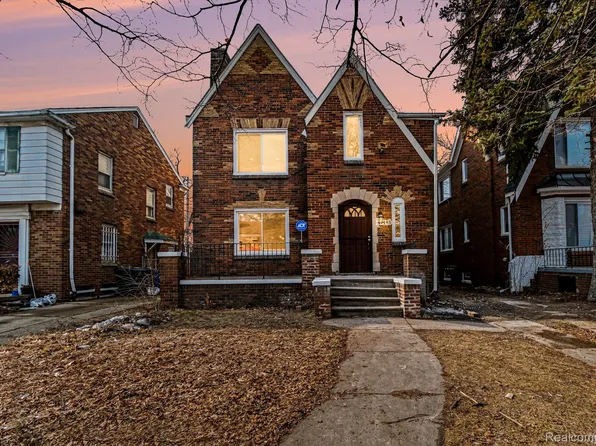 17145 Wisconsin St, Detroit, MI 48221