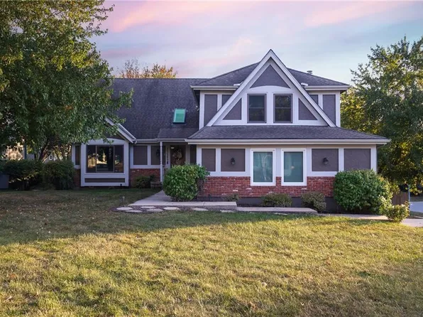 17589 W 112th St, Olathe, KS 66061