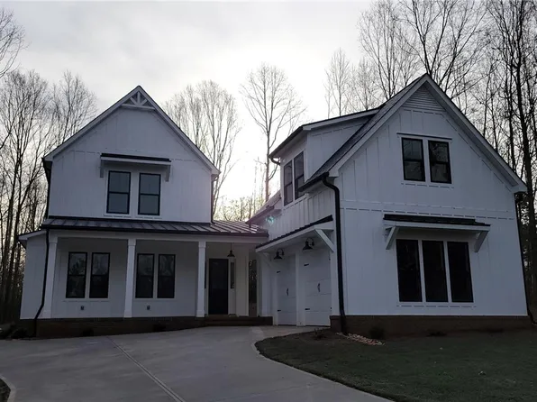 238 Lockaby Rd, Pendleton, SC 29670