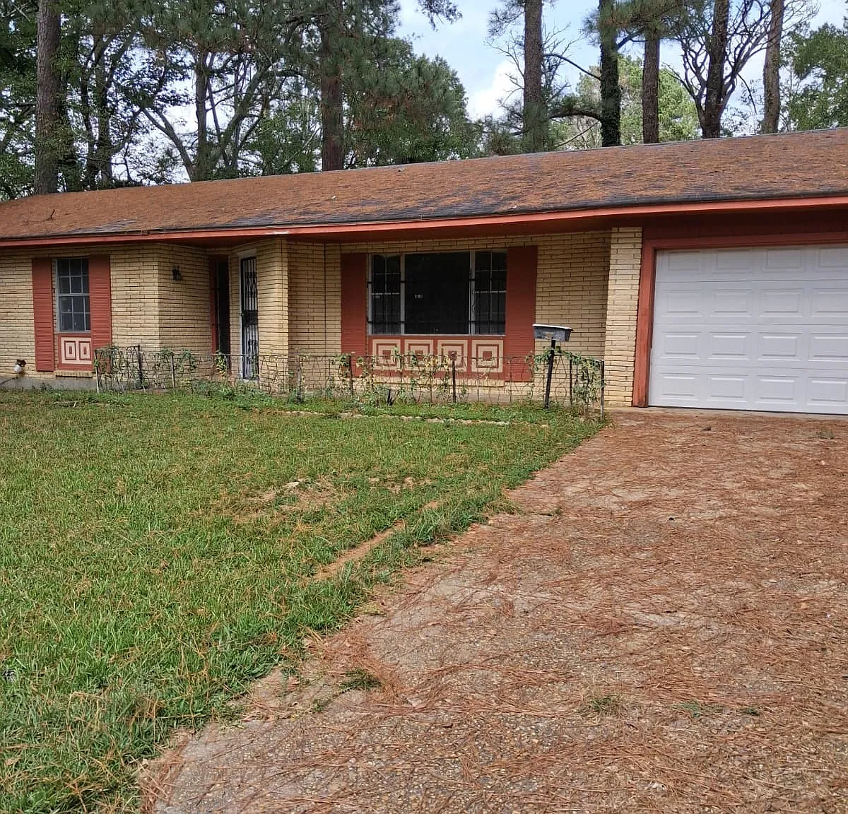1110 Shalimar Drive - 1 — Photo 1