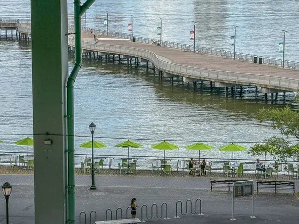 200 Riverside Boulevard 10C image 15 of 16