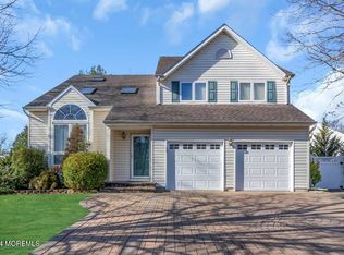 123 Liberty Bell Rd, Toms River, NJ 08755