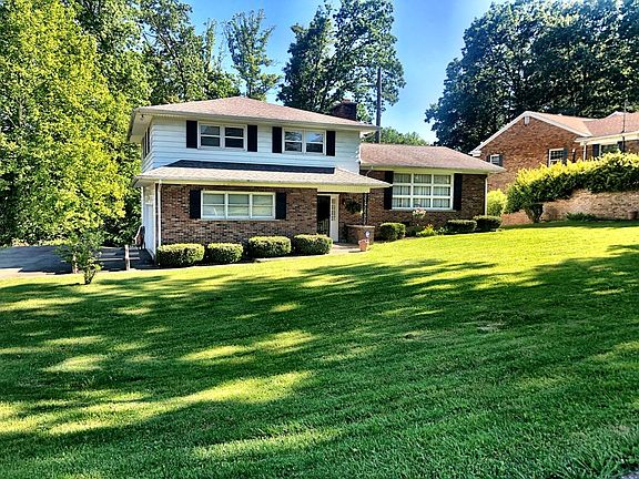 4th image of 2008 Somerset Ln
