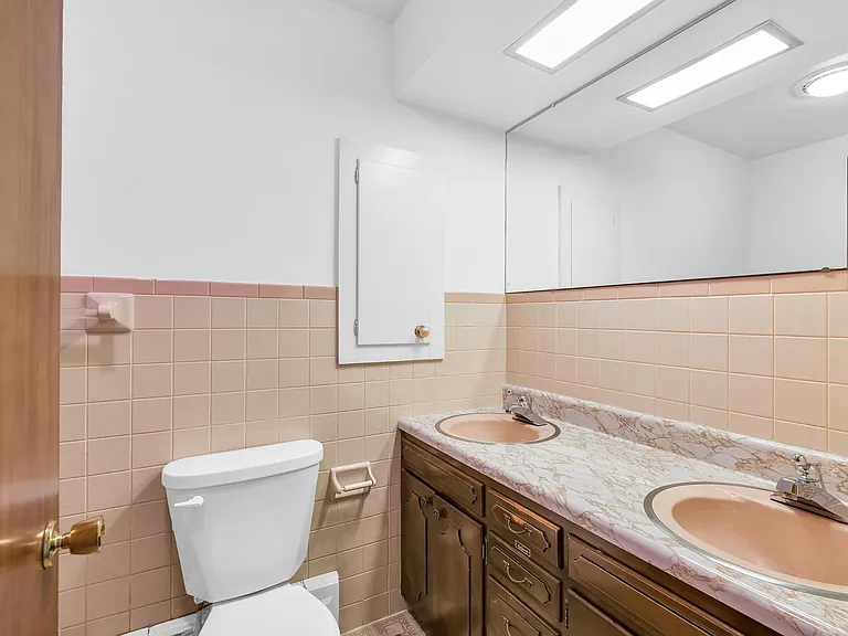 1702 Golfview Dr — Photo 8