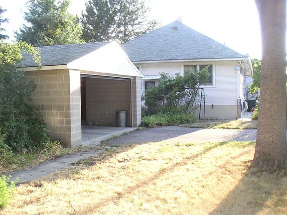 2nd image of 1857 S Park St
