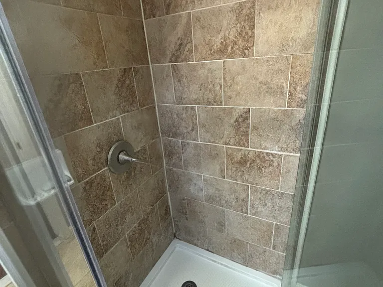 46 N 15th St #2 — Photo 7