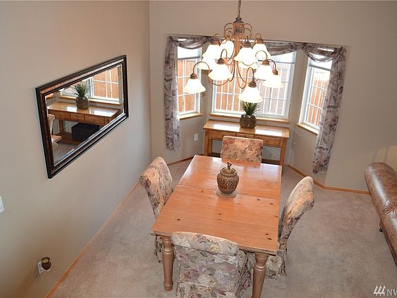 5th image of 2801 47th St NE