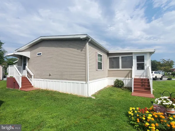 944 10th Ave #739, Wilmington, DE 19808