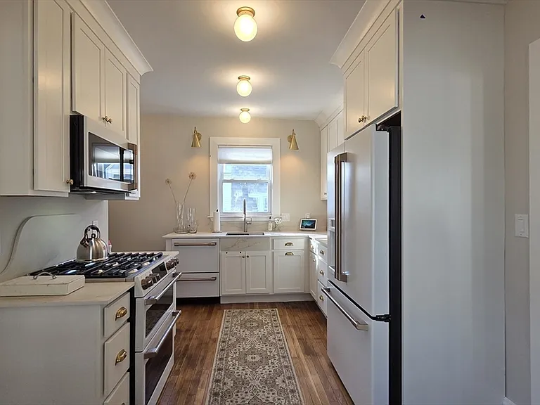 26 Clark St #2 — Photo 5