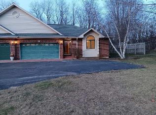 9672 W Us Highway 20, Galena, IL 61036