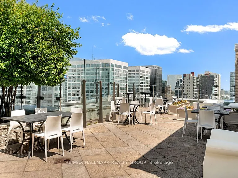 235 Kent St #514 — Photo 30