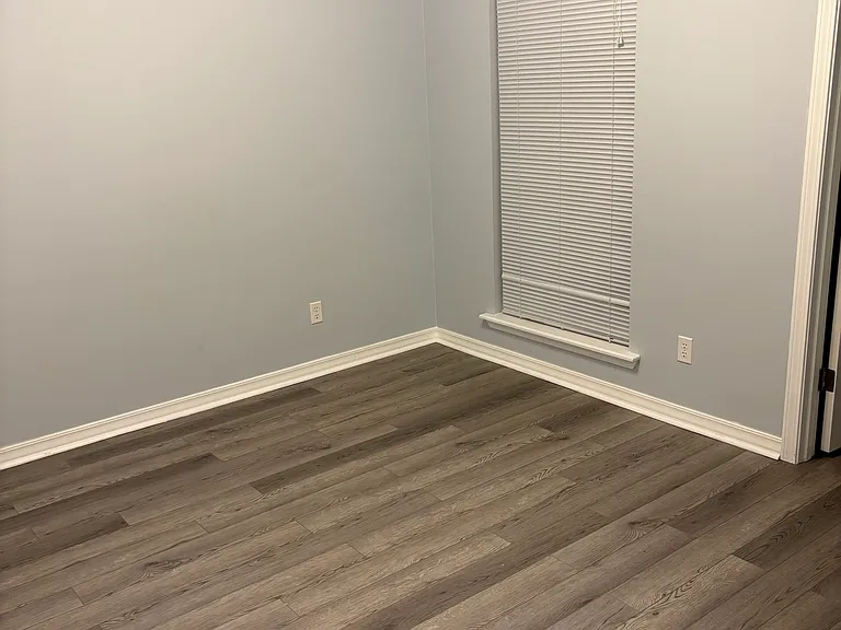 5900 Clearview Cir — Photo 13