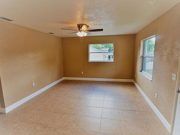 5th image of 37434 Coleman Ave
