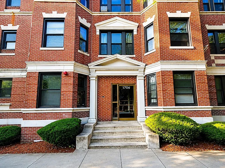 1706 Commonwealth Ave #31 — Photo 8