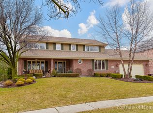 2312 Dunmore Dr, Darien, IL