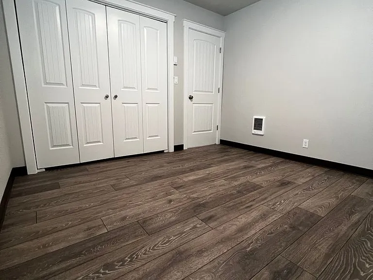 158 N. 3rd St Apartments — Photo 12
