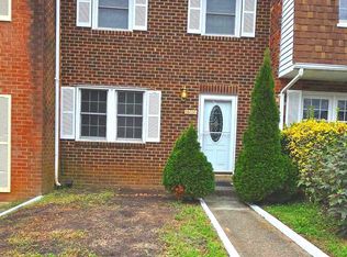 14616 Earlham Ct, Woodbridge, VA 22193
