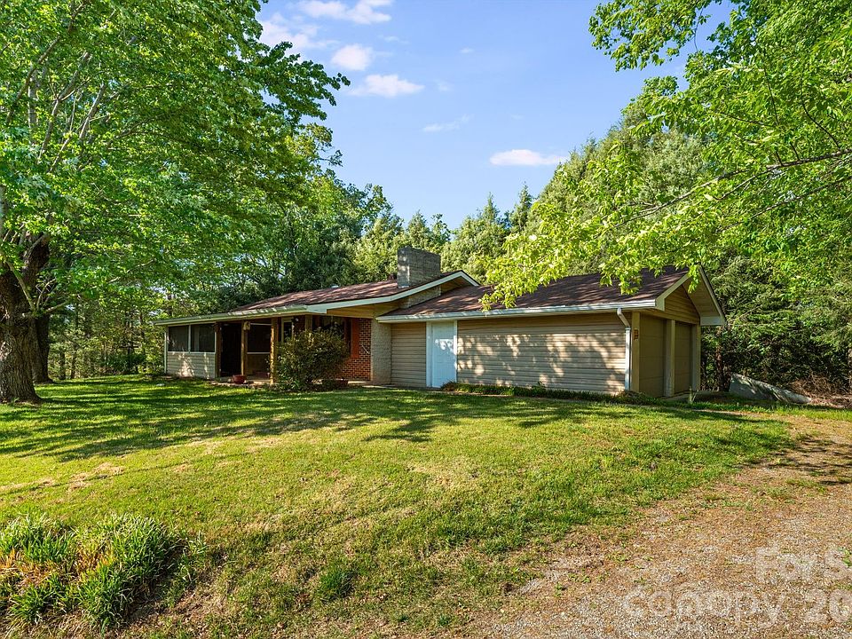 10th image of 435 Upper Glady Fork Rd