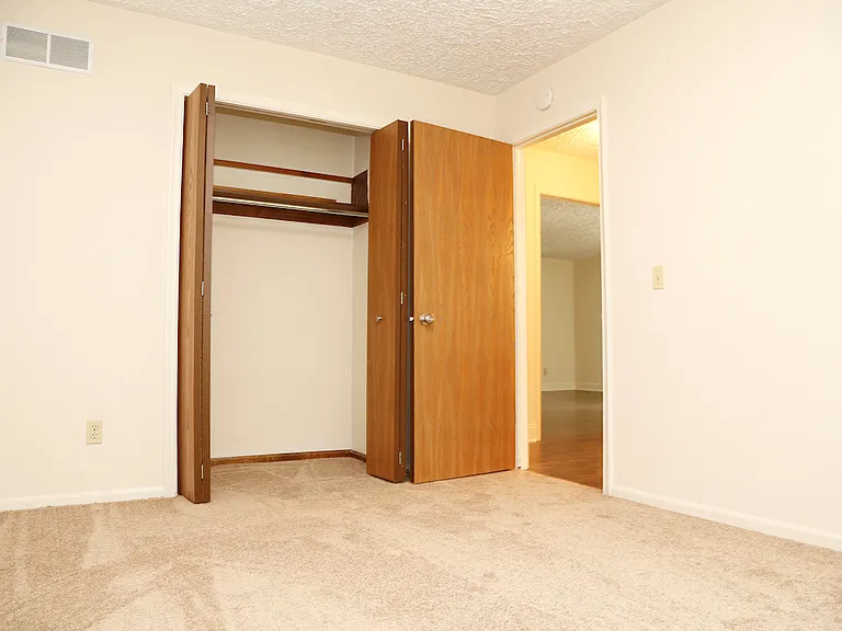 1398 Compton Ct 2bed 1bed UPDATED Ranch