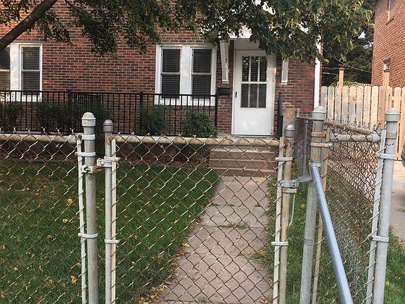 2nd image of 804 N 48th St