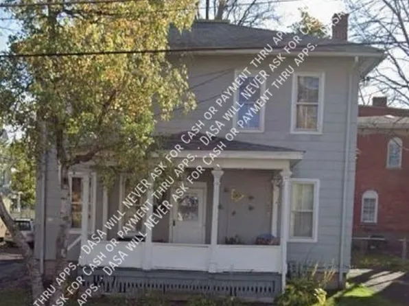 25 South St #Ur, Lockport, NY 14094