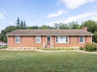 727 Mason Rd, Vinton, VA 24179