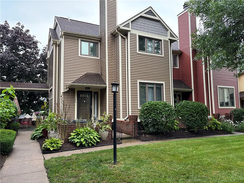 346 Frederick Douglass St
