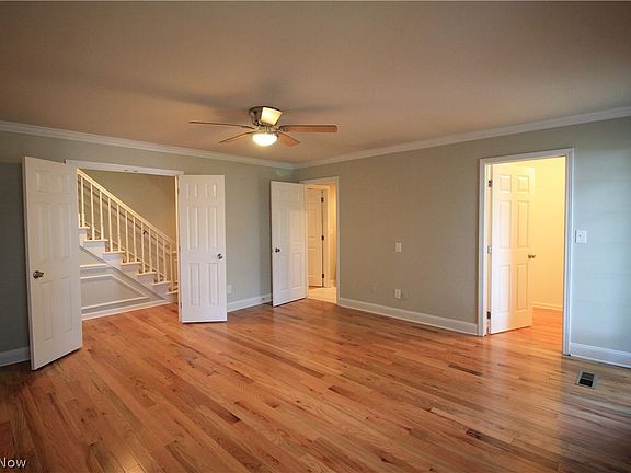 5th image of 2231 Fairway Blvd #A