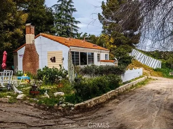 31007 San Martinez Rd, Val Verde, CA 91384