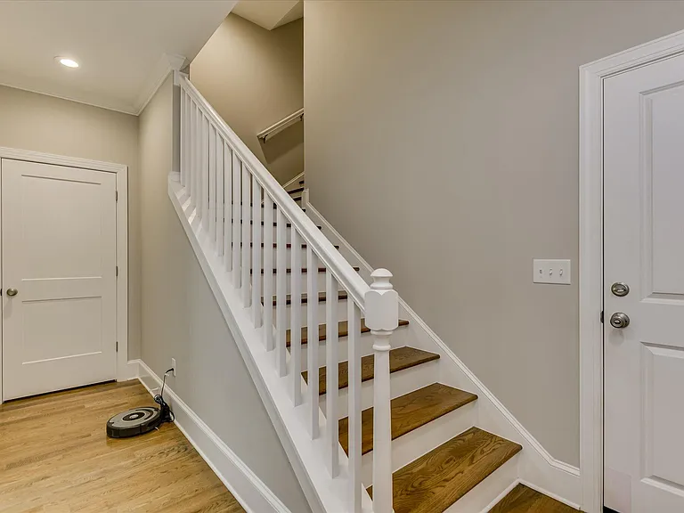 534 Long Shadow Dr — Photo 37