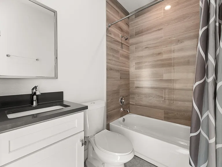 6201 Caddie St #2 — Photo 20