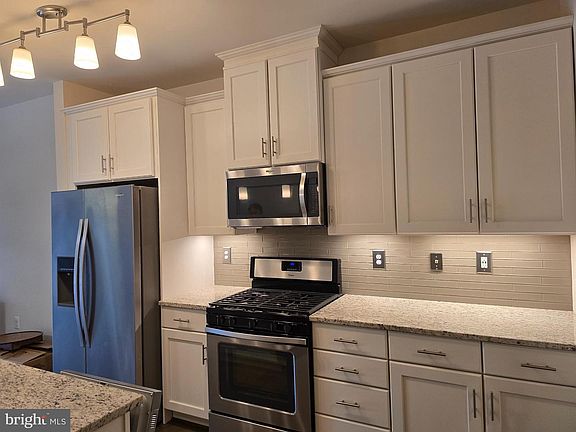 3rd image of 10530 Resort Rd Unit 101