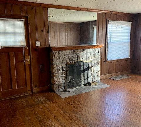 2nd image of 5805 Hamilton Ave