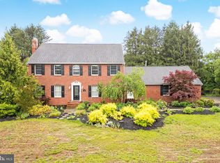 136 Chapel Heights Rd, Sewell, NJ 08080